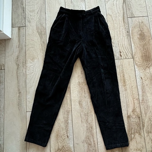 Black corduroy high waisted pants - Picture 2 of 3